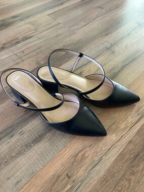 Women's Black Pointed Slingback Heels